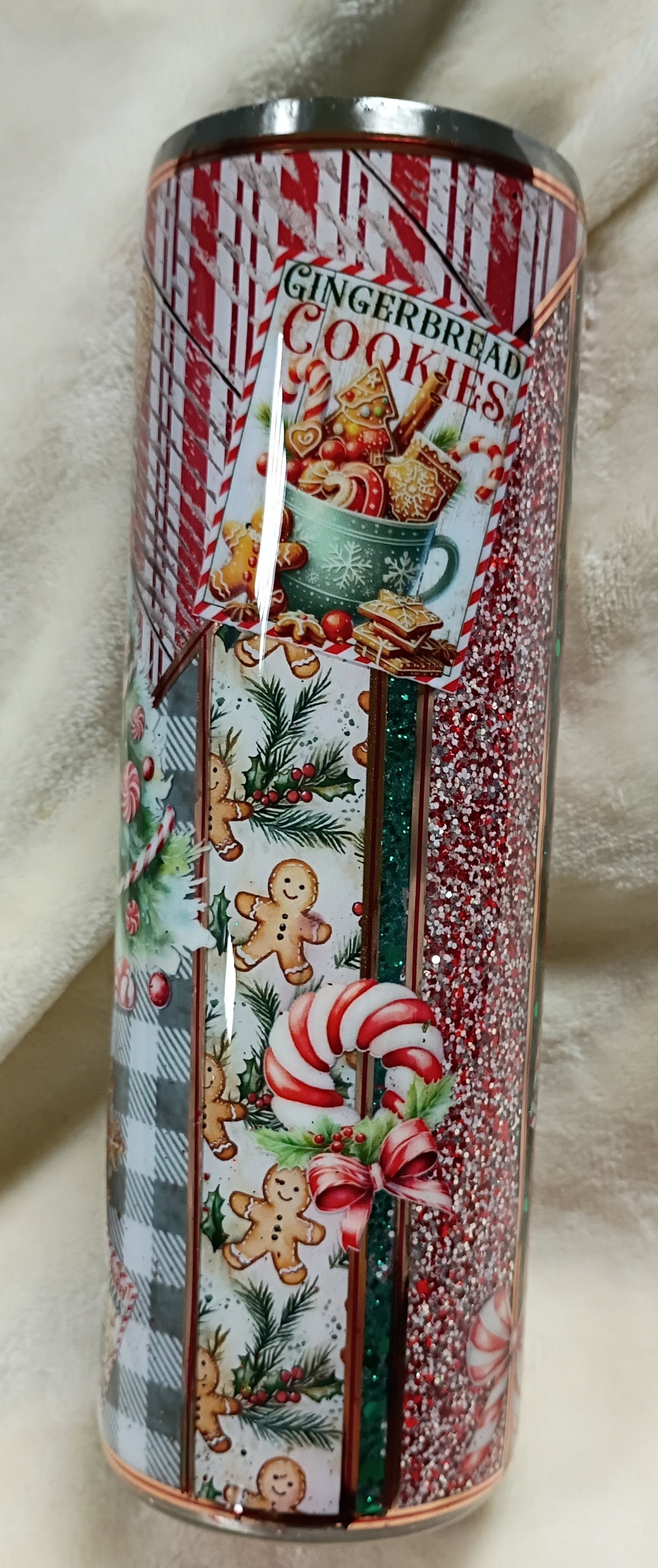 Cozy Christmas Collage – 30oz Hogg Skinny